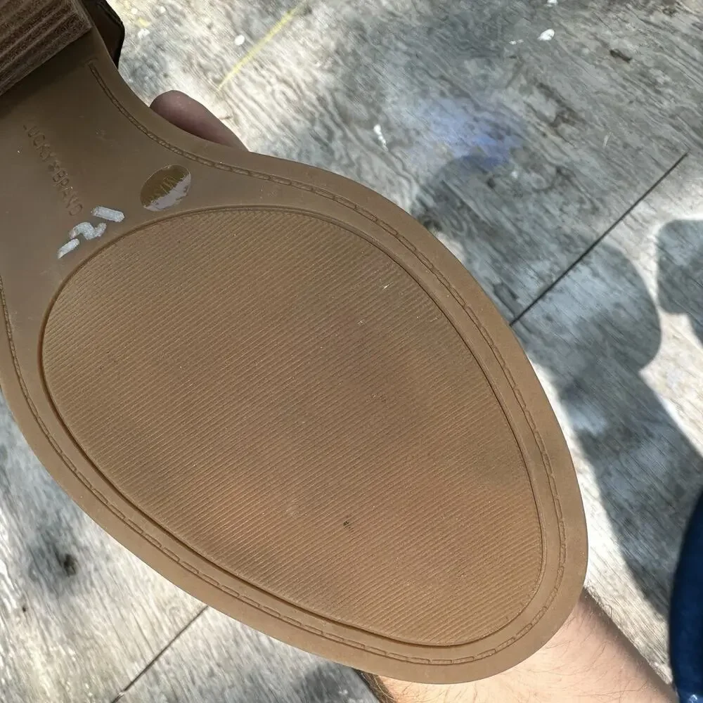 Lucky Brand lining inside